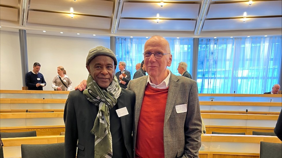 Pedagogik/sociologiforskaren Ali Osman och Folkbladets Widar Andersson möttes tidigare i veckan på ett möte i Stockholm. De fann varandra i synen på drivkrafter och övergångar. 