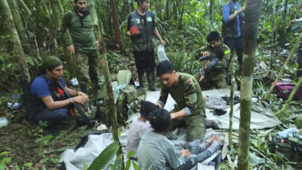 Barnen hittades efter 40 dagar i Amazonas regnskog. Bild från i fredags.