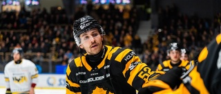 Efter backens förlängning – Lundberg glad att få stanna: ”Stolt att få bära Skellefteå AIK-tröjan”