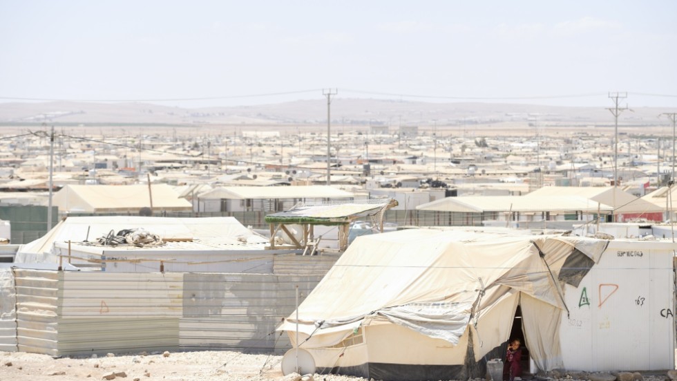 Baracker och tält i UNHCR:s flyktingläger i Zaatari vid syriska gränsen. Det är människor härifrån som Tidögänget inte vill hämta till Sverige. 
