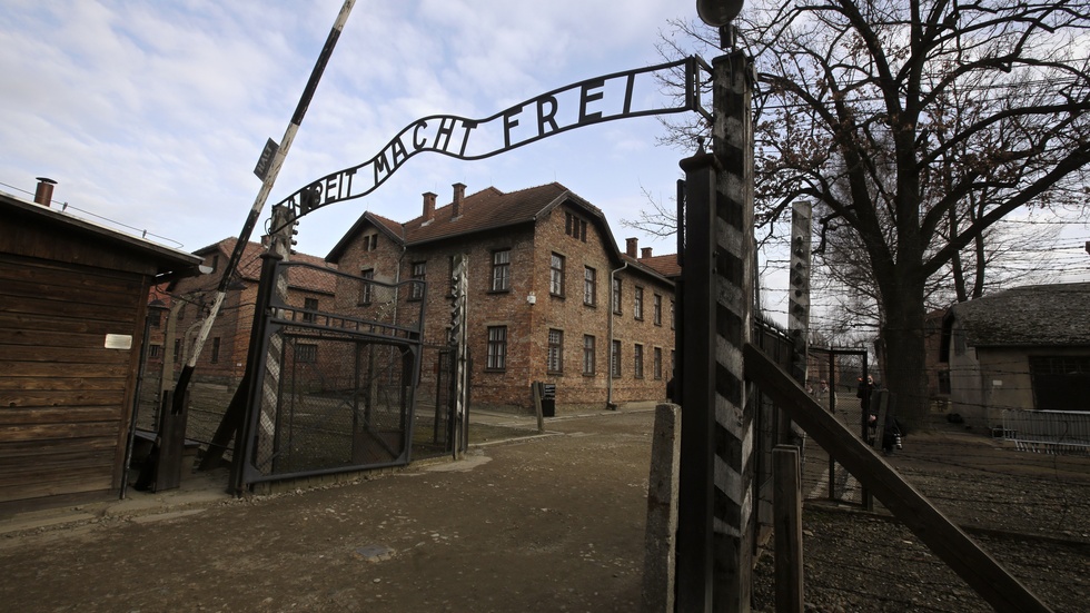För 79 år sedan befriades nazisternas fångar i förintelselägret Auschwitz-Birkenau av sovjetiska trupper.