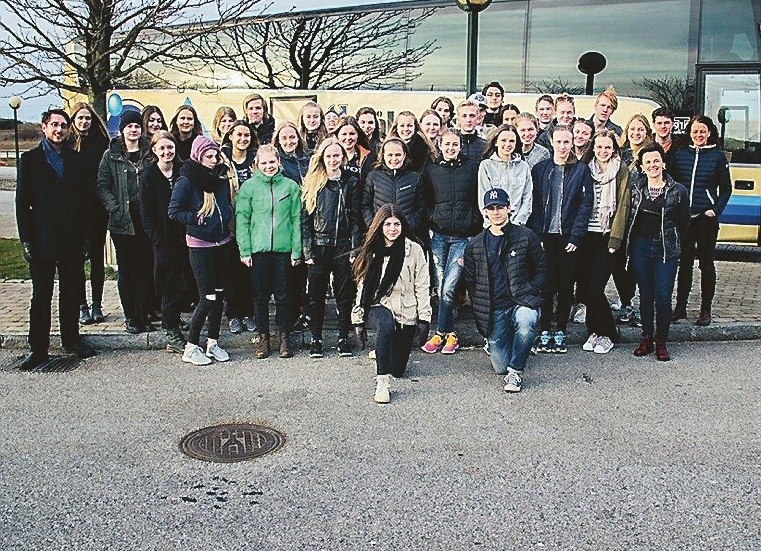 Hela gänget med elever och lärare från Eksjö gymnasium som var i Tyskland på studieresa. Foto: Privat