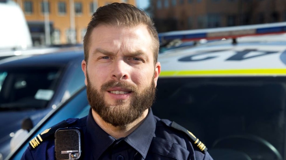 Varför trenden med lugnare nollningar har brutits, är en av de saker som polisen får analysera nu, säger Niklas Rosvall, gruppchef för områdespolisen.
