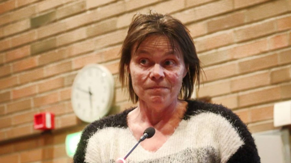 SD:s Anneli Jakobsson glädjs över partiets ökande opinionssiffror.