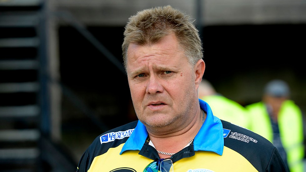Västervik Speedways sportchef och lagledare Morgan Andersson får inte leda sitt lag i Kumla på tisdagskvällen.