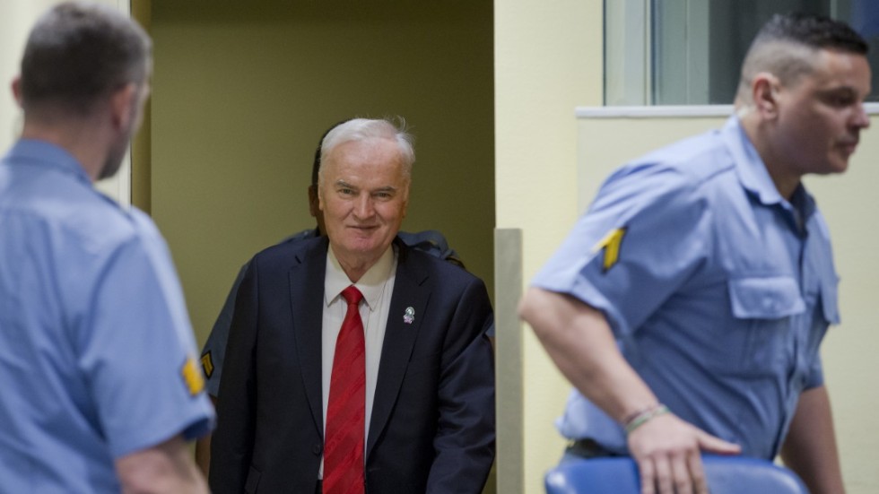 Ratko Mladic inför att domen mot honom avkunnades 2017. Arkivbild.