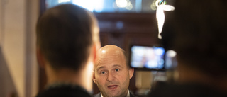 Dansk ex-minister tror på hårda tag mot gäng