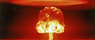 Hotet om atombomber tillbaka med Natomedlemskap