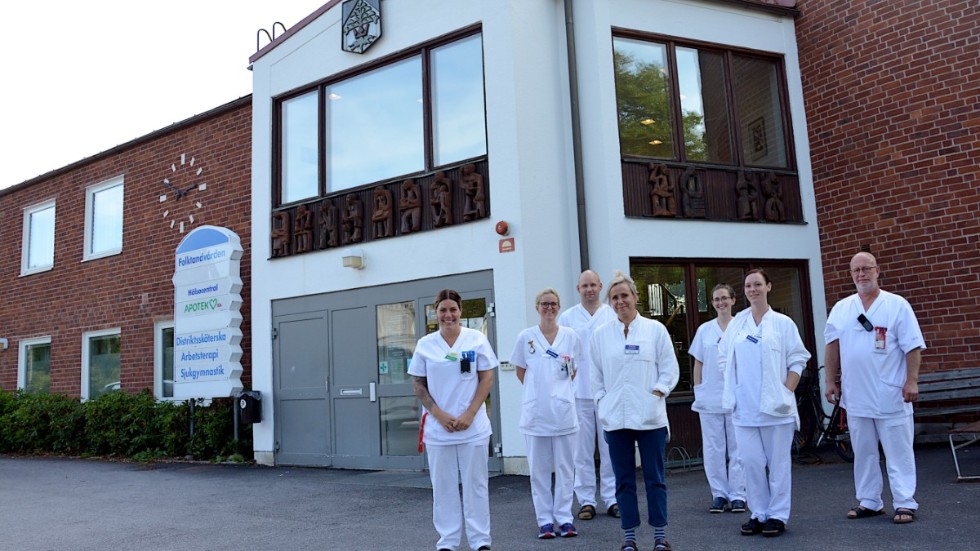 Ankarsrums hälsocentral får fina betyg av patienterna. "Vi har en bra teamkänsla, alla som jobbar här är lika viktiga", säger verksamhetschefen Hans Jansson (längst till höger).