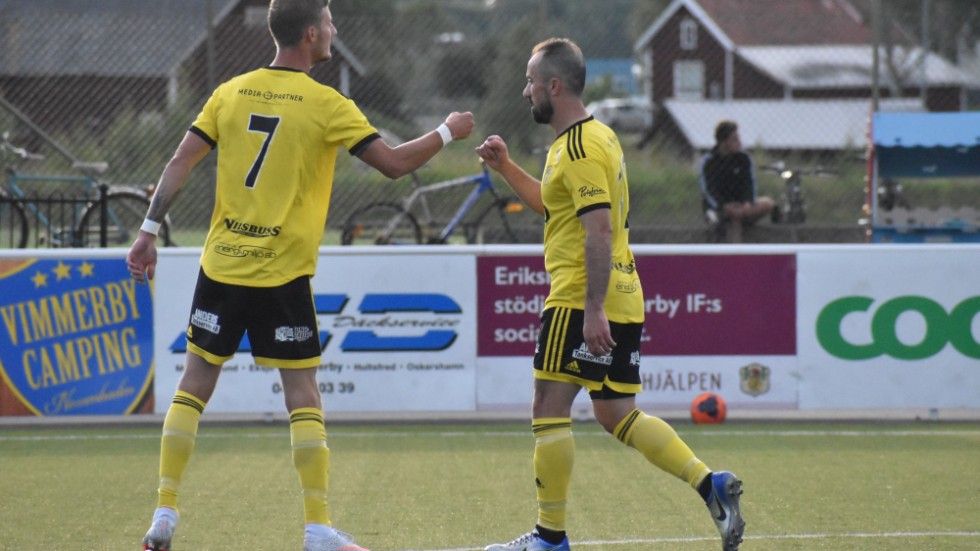 Niklas Gunnasson gjorde två och Mohammad Jafr tre mål när VIF körde över Södra Vi med 7-0. 