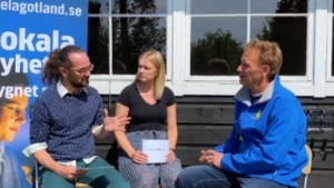 ”Borde vara mer tacksamma för att ni byggde det här landet?” • TV: Reportern är fördomsfull - så svarar politikerna på påhoppen