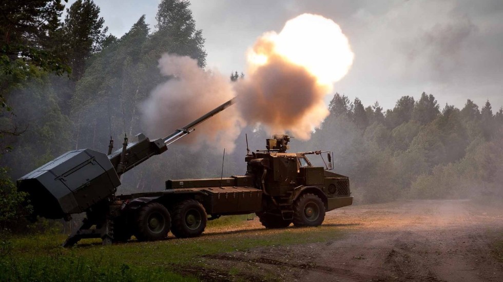 Sverige skänker inte artillerisystemet Archer till Ukraina. I vart fall inte för nu. Vilket debattören invänder emot.