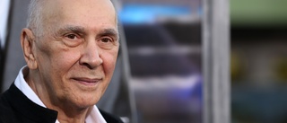 Frank Langella får sparken från Netflix-serie