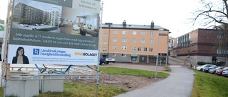 AVSLÖJAR: Bostadsbygget i centrala Vimmerby stoppas • Flera köpare drabbas • "Det är förstås tråkigt"