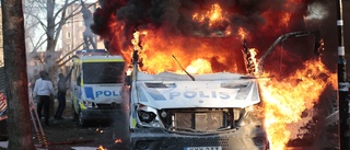 Fyra anhållna efter upplopp i Örebro