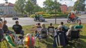 Dags för mullrande motorcyklar genom Enköping 