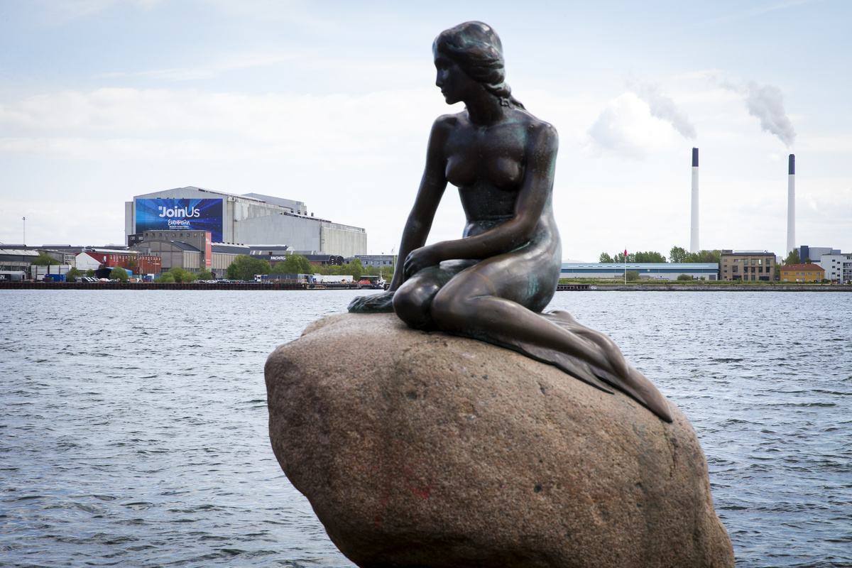 Arvingar kräver att dansk staty förstörs