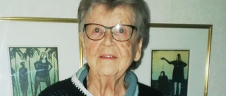 Sigrid, 95, minns tantkalasen i Kiruna: "Målade sig med kräppapper"