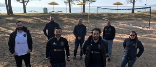 Nu blir det SM-fotboll på Varamostranden: "Hoppas på tolv lag"