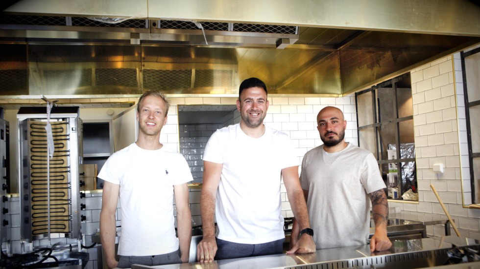 Trion bakom kebabsatsningen: Tom Nilsson, David Zeren och Barre Ibrahim. "Vi ska göra samma resa som med hamburgaren, fast nu med kebaben." 