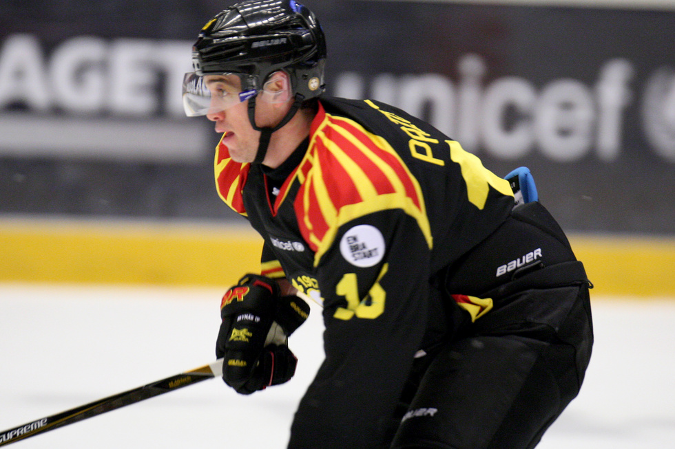 Hockeystjarna Upp I Ratten Fyra Ar Efter Tacklingen Upsala Nya Tidning