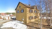 23-åring ny ägare till äldre villa i Bureå - 700 000 kronor blev priset