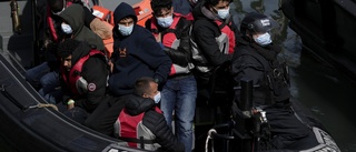 Migranter omhändertagna på Engelska kanalen