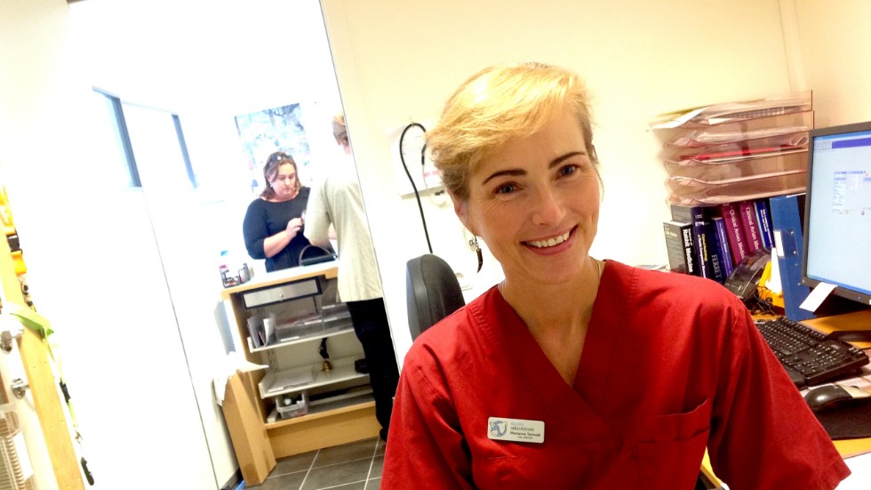Veterinären Marianne Tornvall på Mälarens smådjursklinik. 