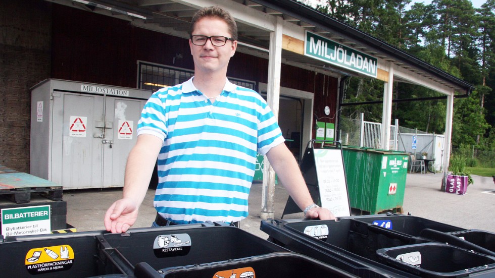 Sedan fyrpackskärlen infördes i Vimmerby har mängden avfall som skickas till förbränning minskat rejält, förklarar renhållningschef Daniel Johansson i ett svar till insändarskribenten "Miljökämpe".
