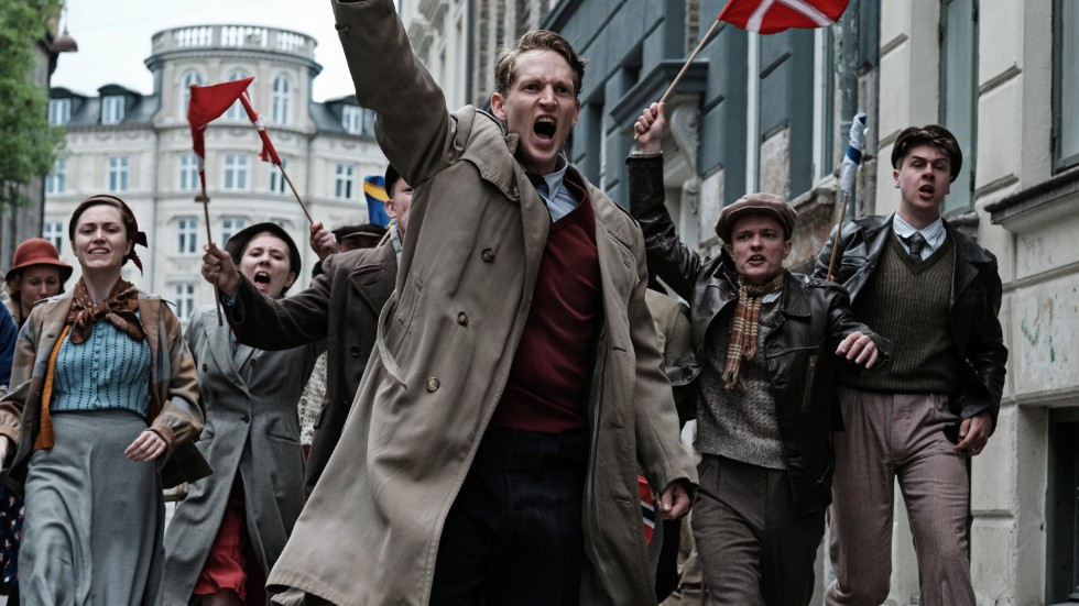 Anders Refns film "De förbannade åren" utspelas under den tyska ockupationen av Danmark. Pressbild.