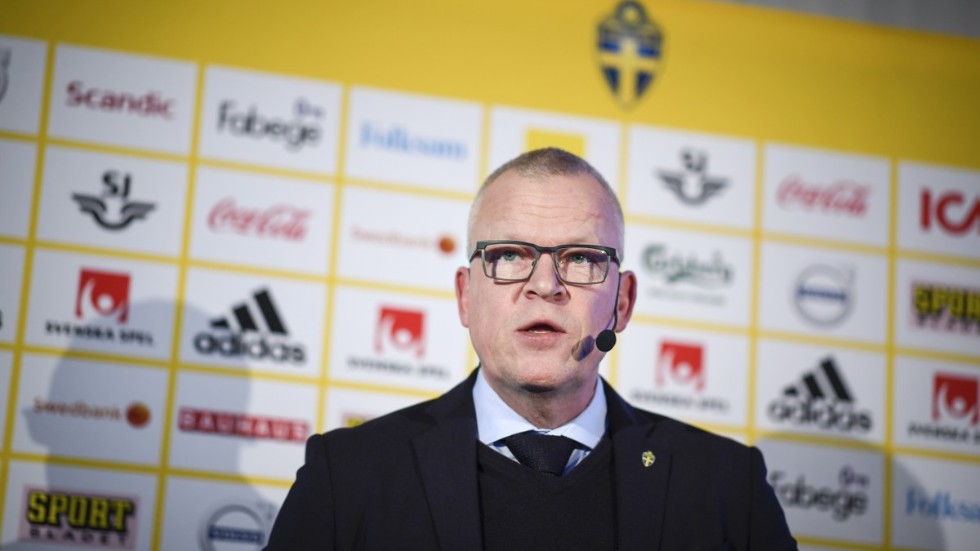 Janne Andersson, förbundskapten för herrlandslaget, får gå ned i lön. Arkivbild.