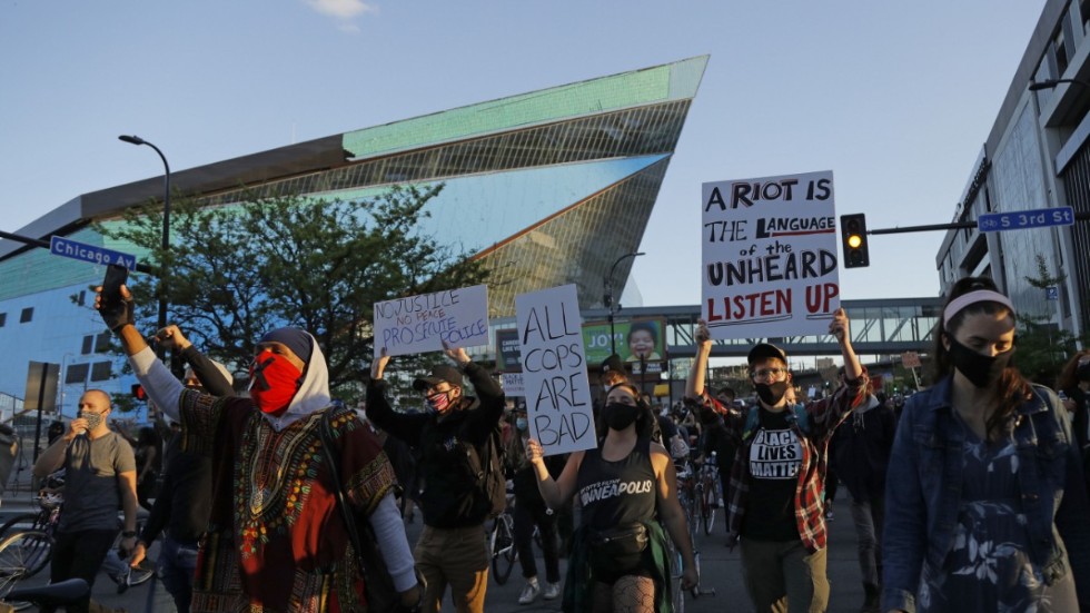 Demonstrationer i Minneapolis under fredagen.