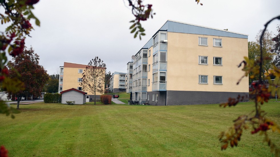 En karusell har vandaliserats i lekplatsen i bostadsområdet Furan i Vimmerby.