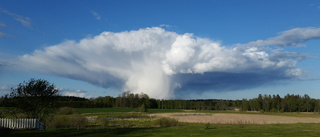 Märkligt svampmoln på himlen har en förklaring