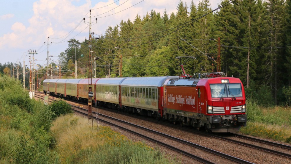 Med Snälltåget kan man exempelvis ta sig till Tyskland, men också till fjällen, Malmö, Växjö och Karlskrona.