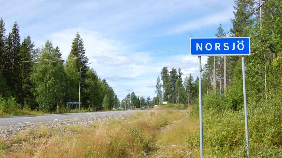 Skribenten berättar att sommaren som uska i Norsjö inte har varit lugn och skön.