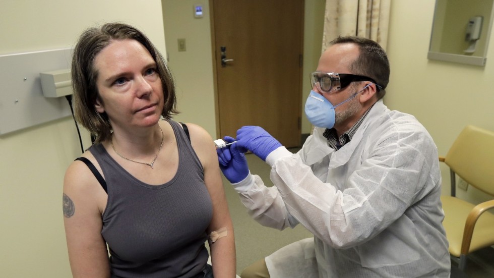 43-åriga Jennifer Haller i Seattle, USA, var i mitten av mars först ut i landet med att testa ett möjligt vaccin.