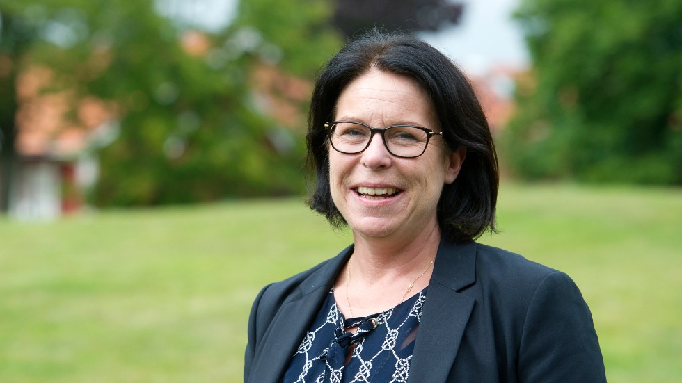 Karin Svalgård är verksamhetschef för akuten på Nyköpings lasarett. Hon respekterar personalens tankar, men säger att hon måste "fatta beslut som är bäst för alla".
