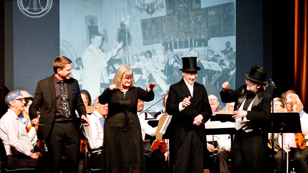 Gnesta Musiksällskap firade sina 70 år med en stor jubileumskonsert i lördags kväll med fyra dirigenter: Mattias Dahlström, Margaretha Persson-Staf, Sten Eriksson och Bengt Matsson.