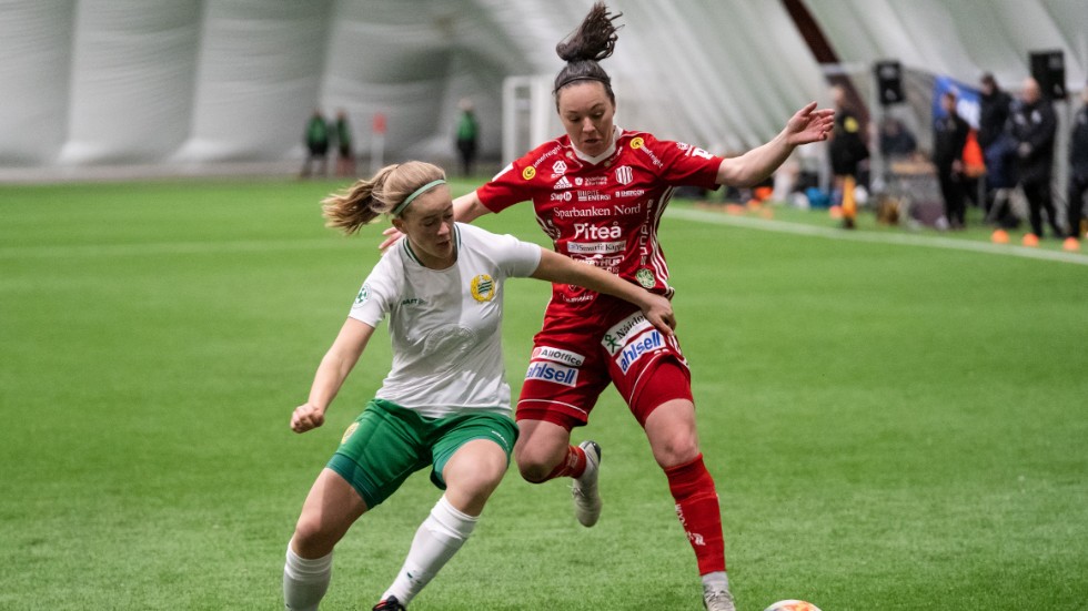 Hon mötte Hammarby i Svenska Cupen i mars. Nu är June Pedersen klar för laget.