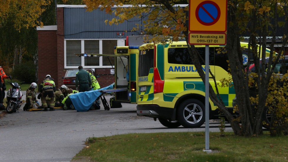 En person fördes med ambulans till Piteå sjukhus.