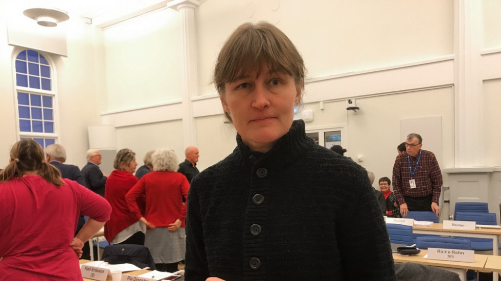 Malin Östh, kommunpolitiker i Söderköping är en av de tre som skrivit under dagens debattartikel m,ot mäns våld mot kvinnor. 