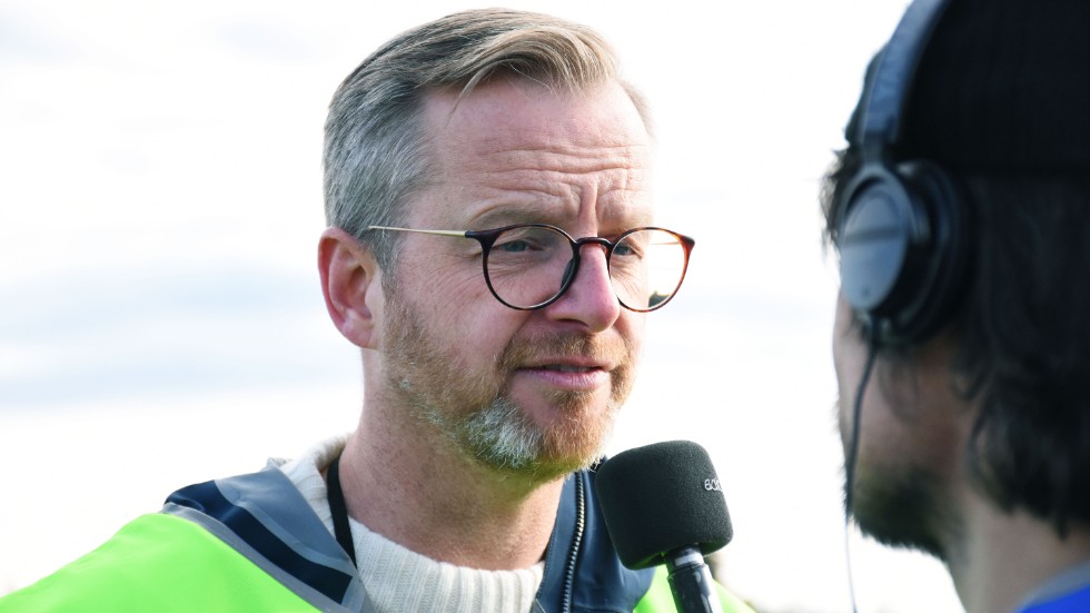 Mikael Damberg (S), inrikesminister, följde en av övningarna på plats på Laxforsenbron. "Det här höjer kvalitén på räddningsarbetet i Sverige", säger han. 