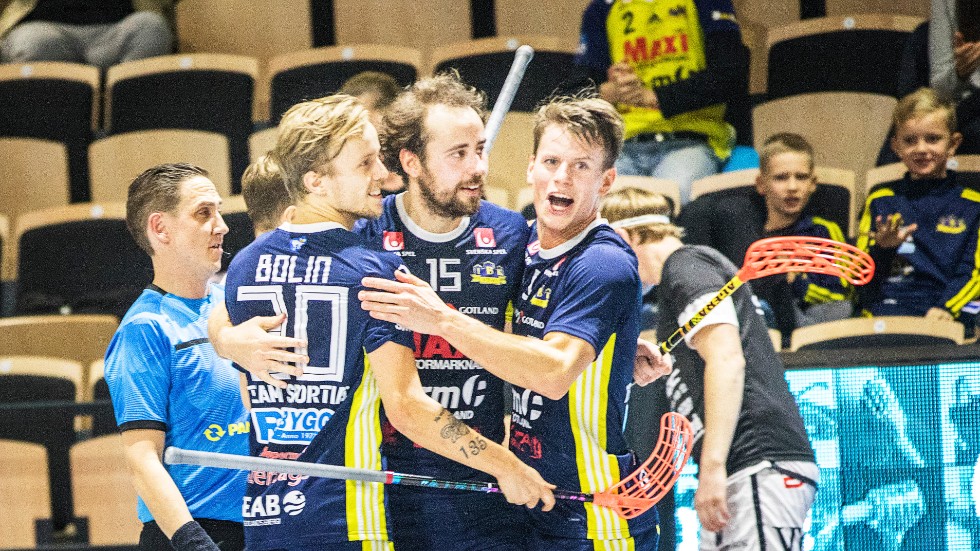 Tommy Bolin, Wilmer Viinamäki och Patrik Jansson hade anledning att jubla efter segern mot Dalen.