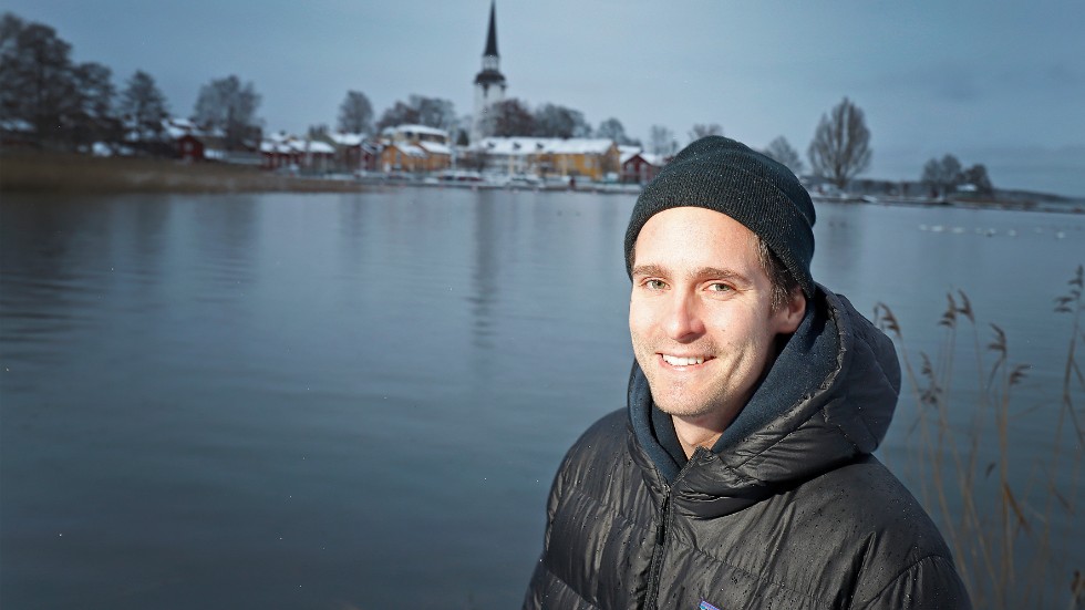 Filmaren Björn Eklund, från Mariefred, har rosats för sin senaste skidfilm Phantom Brickworks.