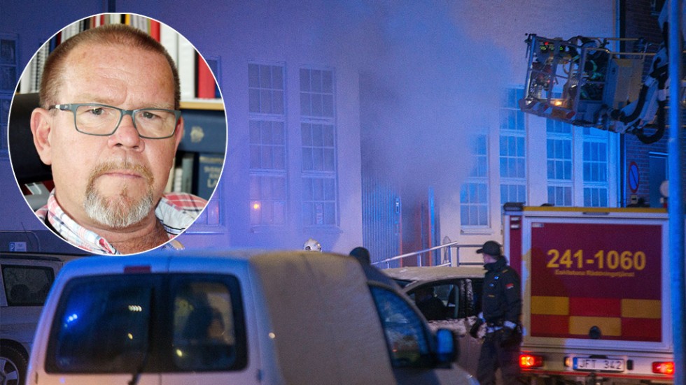 Enligt Lars Franzell på polisens avdelning för grova brott i Eskilstuna tyder allt på att branden i förrådshotellet på Langsgatan i Eskilstuna, var anlagd.