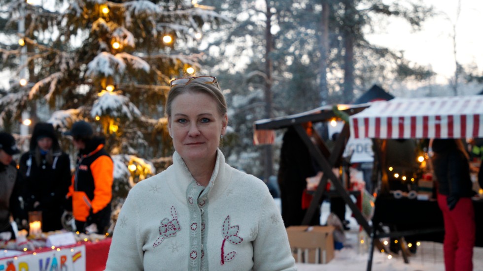 Birgitta Forsman var mycket glad över vilken folkfest som marknaden hade hunnit bli redan på lördagen.