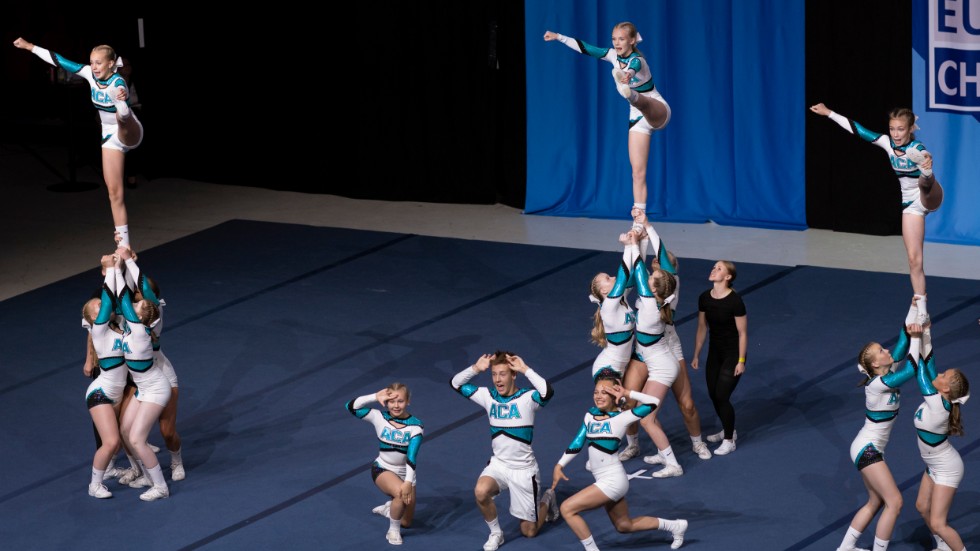 Cheerleading - så kan det se ut.