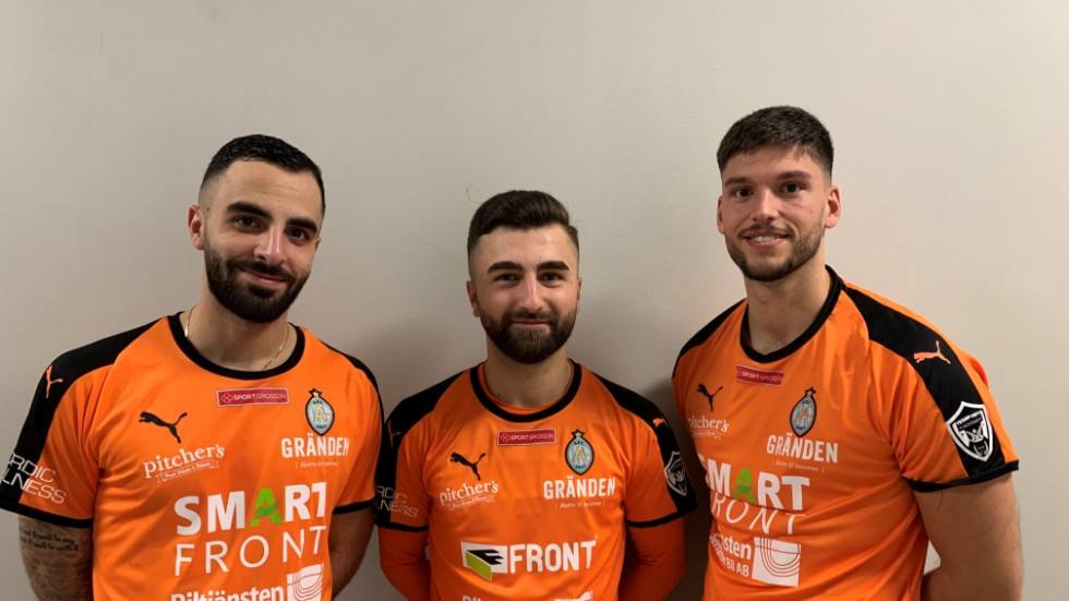 AFC-trion Filip Baters, Rami Oraha och Nikola Durovic var glad efter vinsten hemma mot Djurgården.