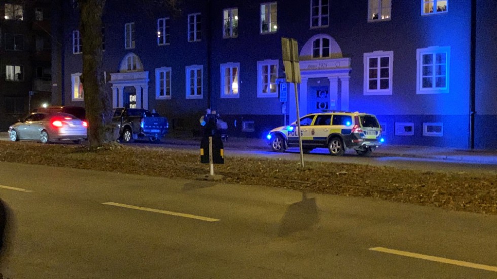 Olyckan inträffade vid korsningen Vaksalagatan och Botvidsgatan. 